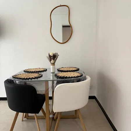Apartment Proche De La *